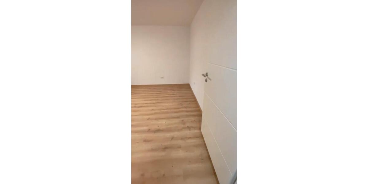 Etagenwohnung Bellheim - 1.5 Zimmer, 37 m&sup2;, 685&euro; | Angebot:26037157