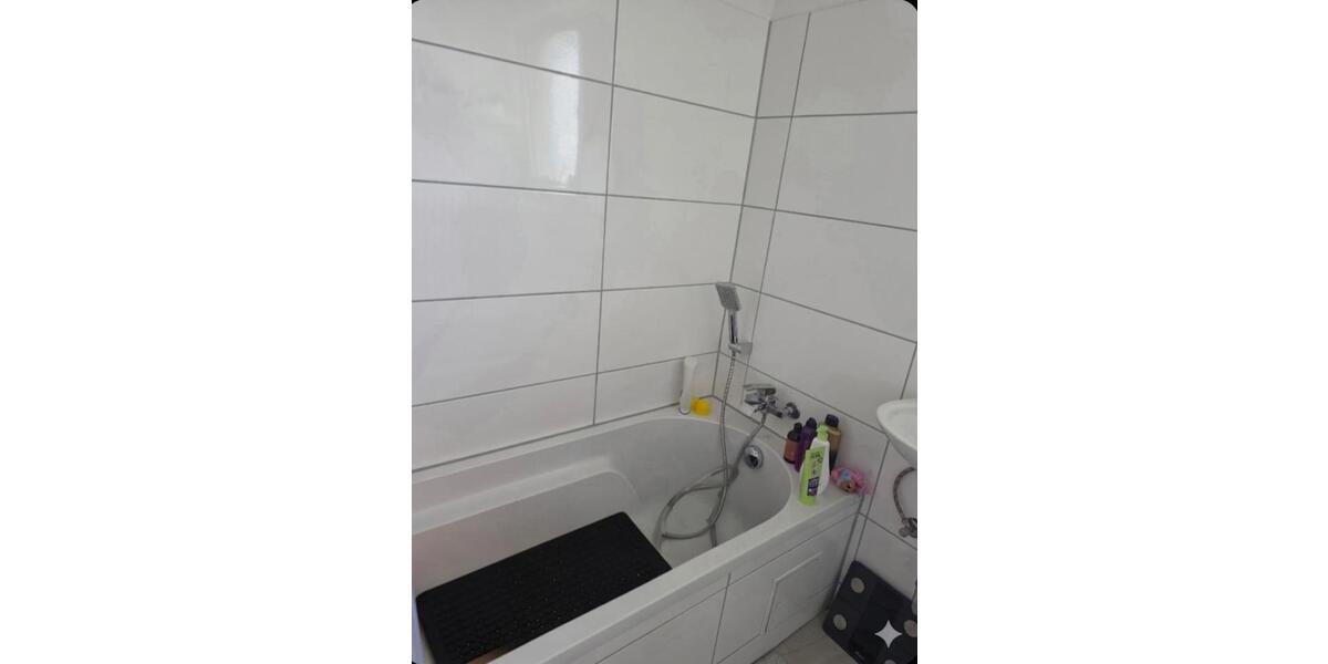 Etagenwohnung Nürnberg Hasenbuck - 3 Zimmer, 74 m&sup2;, 1.130&euro; | Angebot:26534521
