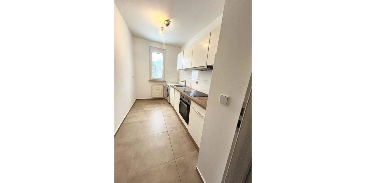 Stadt nah & im Grünen-frisch renovierte 2-Zimmer-Wohnung mit Garten ab sofort frei! 2 zimmer