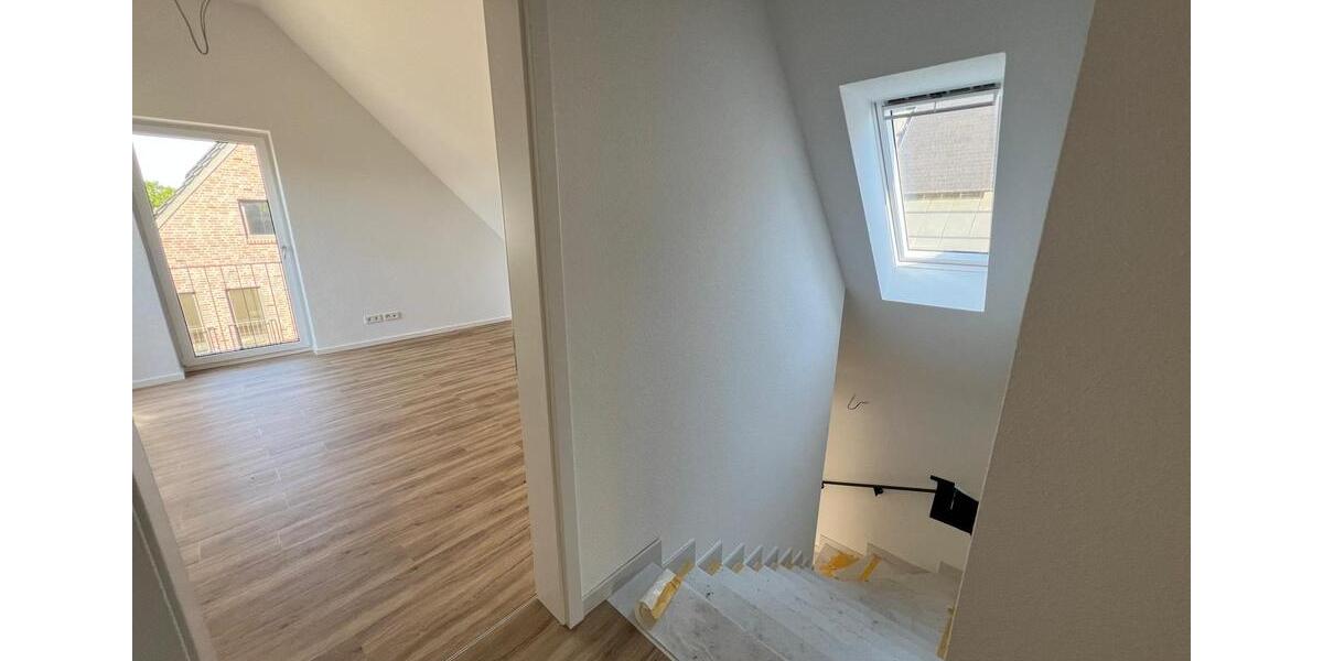 Etagenwohnung Edewecht - 3 Zimmer, 107 m&sup2;, 1.500&euro; | Angebot:24408974