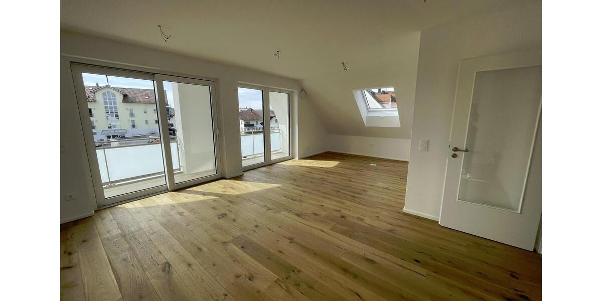 Dachgeschoßwohnung Essenbach - 4 Zimmer, 92 m&sup2;, 1.150&euro; | Angebot:26252392