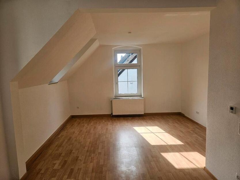 75 Quadratmeter Wohnung ab sofort zu vermieten zimmer
