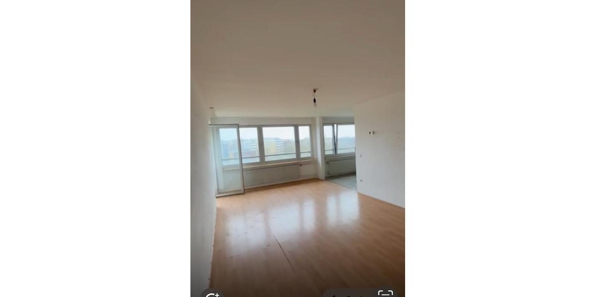 Helle 3-Zimmer-Wohnung mit Balkon im 7. OG 3 zimmer