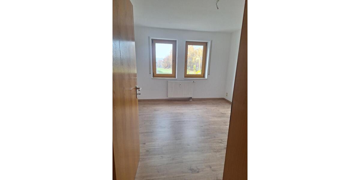 Erdgeschoßwohnung Annaberg-Buchholz Buchholz - 3 Zimmer, 72 m&sup2;, 410&euro; | Angebot:23524645