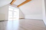 Dachgeschoßwohnung Deggendorf - 3 Zimmer, 66 m&sup2;, 700&euro; | Angebot:26697463