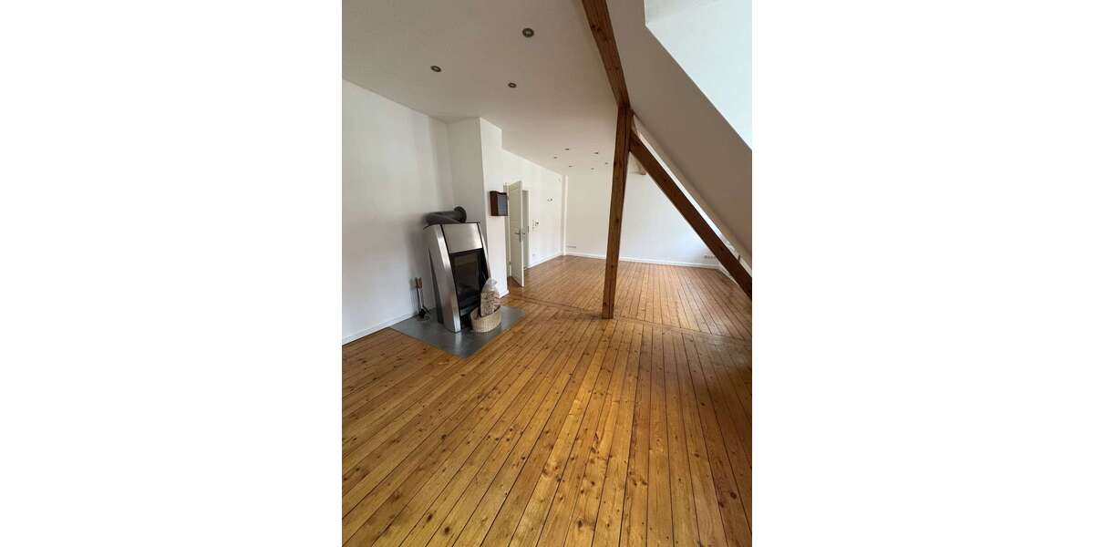 Etagenwohnung Wiesbaden Biebrich - 3 Zimmer, 113 m&sup2;, 1.430&euro; | Angebot:26021652