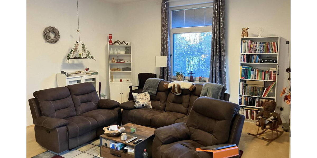 Etagenwohnung Kassel Harleshausen - 5 Zimmer, 145 m&sup2;, 1.380&euro; | Angebot:26170957