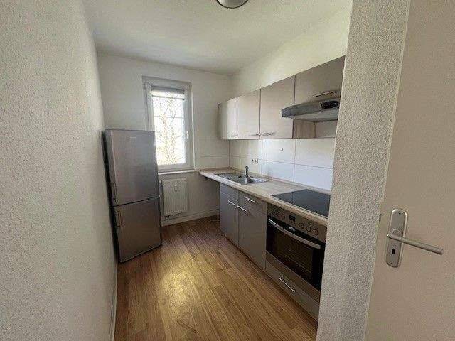 Etagenwohnung Zwickau Eckersbach - 2 Zimmer, 60 m&sup2;, 389&euro; | Angebot:26842152