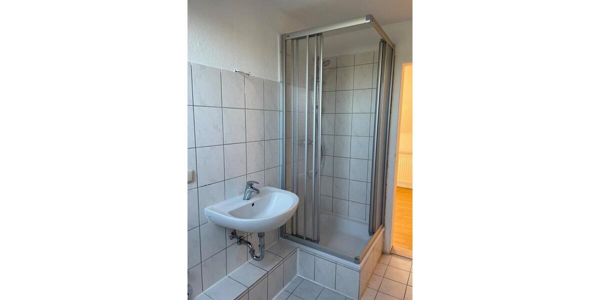 Dachgeschoßwohnung Barby - 2 Zimmer, 37 m&sup2;, 220&euro; | Angebot:26144603