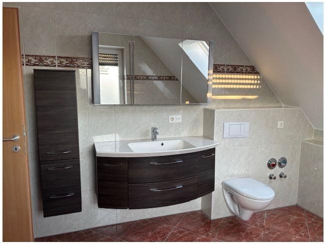 Etagenwohnung Burg (Spreewald) - 4 Zimmer, 95 m&sup2;, 1.532&euro; | Angebot:24745645