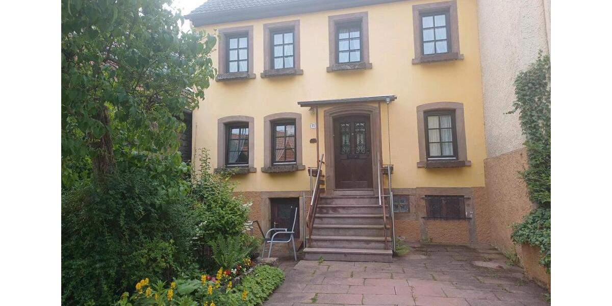 Etagenwohnung Winnweiler - 5 Zimmer, 120 m&sup2;, 865&euro; | Angebot:26597979