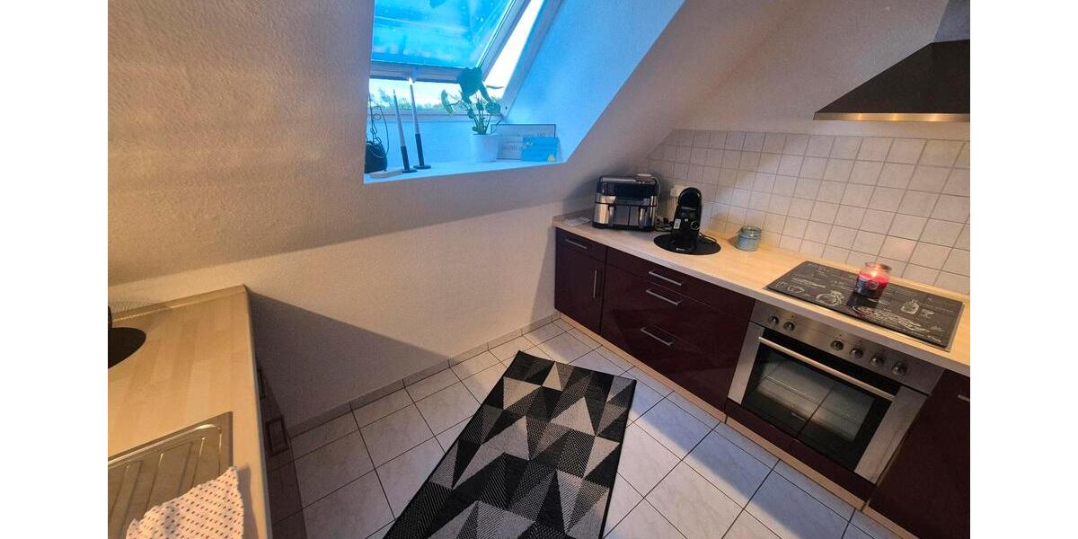 Dachgeschoßwohnung Merseburg - 2 Zimmer, 67 m&sup2;, 690&euro; | Angebot:25056222