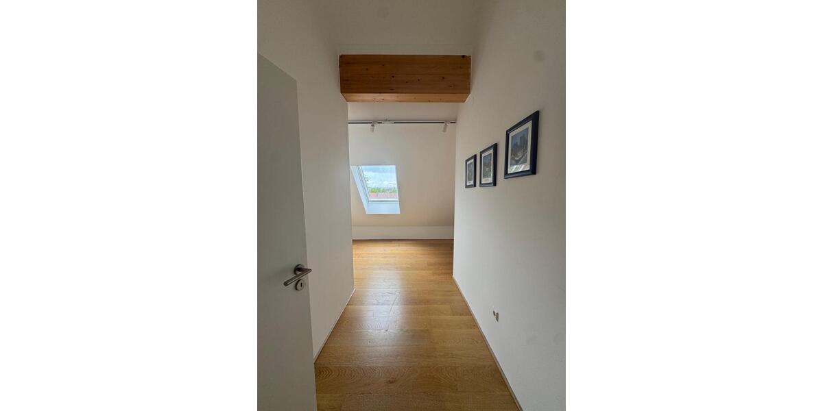 Maisonettenwohnung Heilbronn Kernstadt - 4.5 Zimmer, 126 m&sup2;, 1.680&euro; | Angebot:26654940