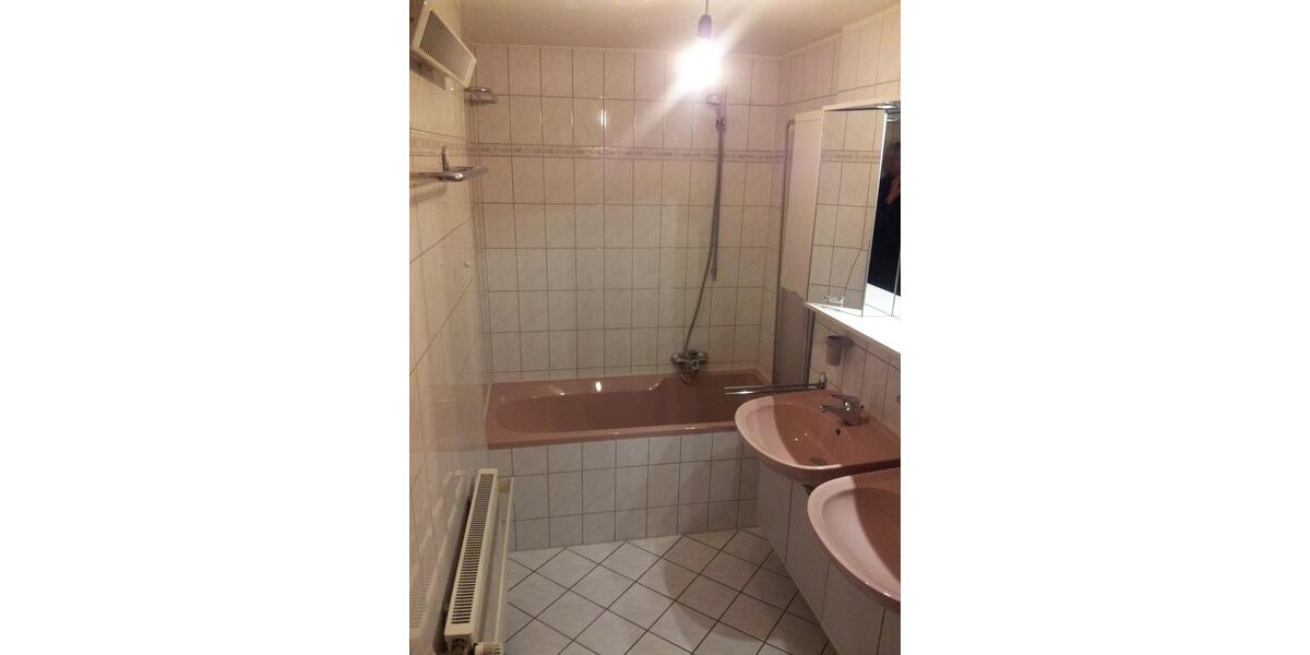 Maisonettenwohnung Weil der Stadt - 3 Zimmer, 88 m&sup2;, 900&euro; | Angebot:26625844