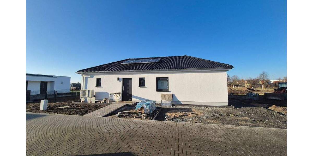Bungalow Löbnitz - 4 Zimmer, 110 m&sup2;, 1.500&euro; | Angebot:24180833