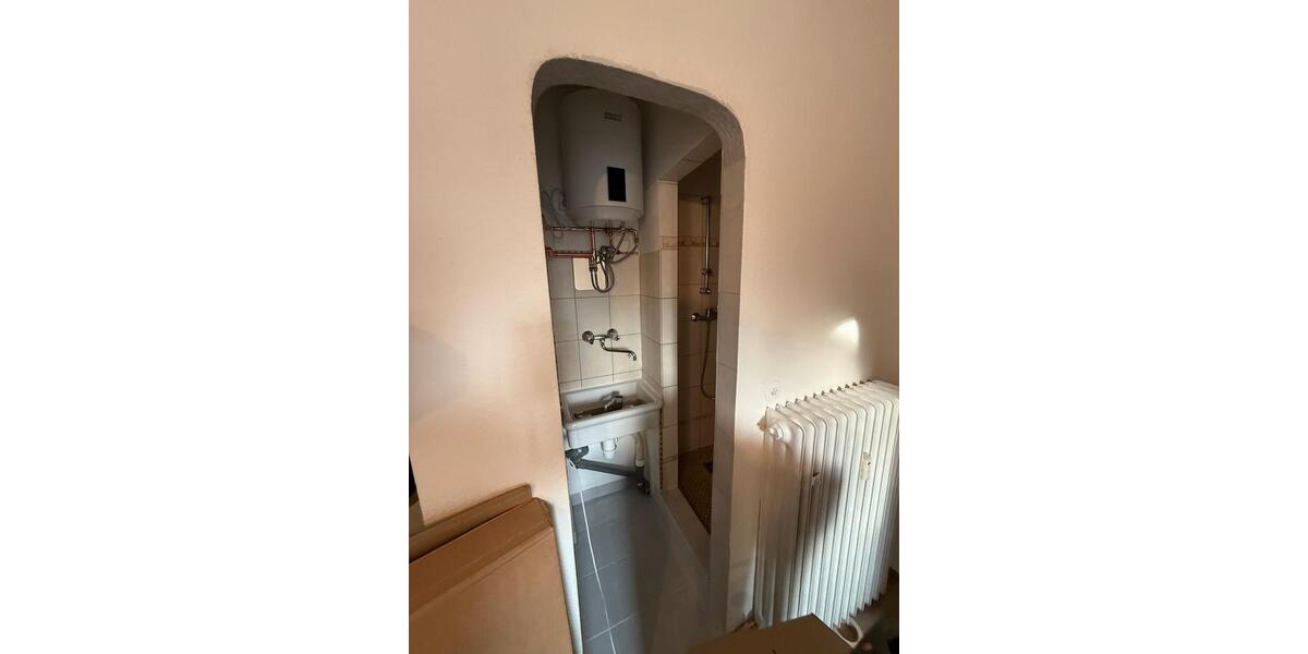 Dachgeschoßwohnung Aachen Aachen-Mitte - 1 Zimmer, 15 m&sup2;, 530&euro; | Angebot:26449106