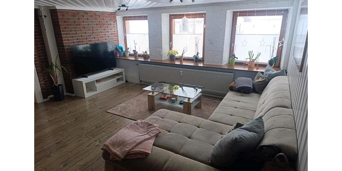 Etagenwohnung Görwihl - 6 Zimmer, 175 m&sup2;, 1.500&euro; | Angebot:26423402