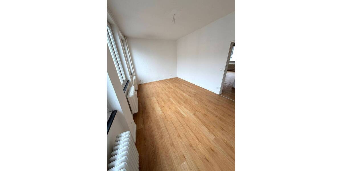 Etagenwohnung Nürnberg Lorenz - 2 Zimmer, 65 m&sup2;, 800&euro; | Angebot:26358573