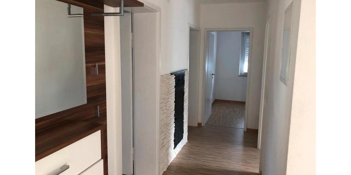 Etagenwohnung Plochingen - 4 Zimmer, 82 m&sup2;, 1.350&euro; | Angebot:24780387