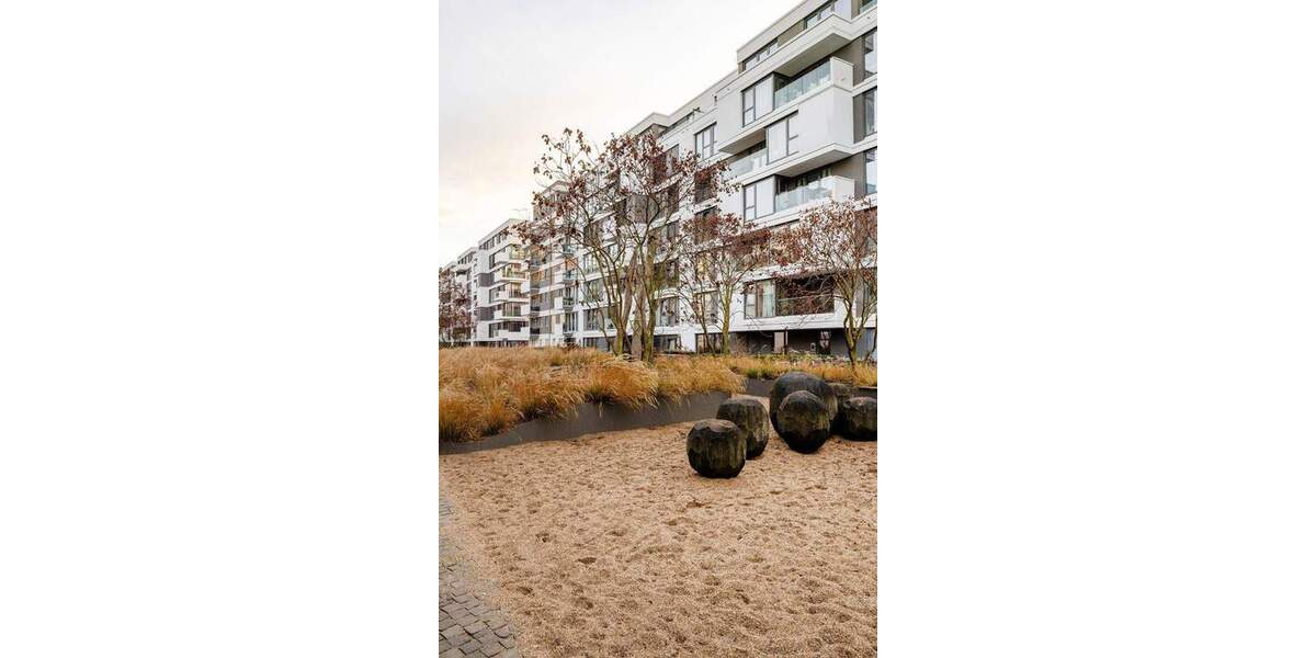 Etagenwohnung Berlin Kreuzberg - 4 Zimmer, 124 m&sup2;, 2.950&euro; | Angebot:25709737