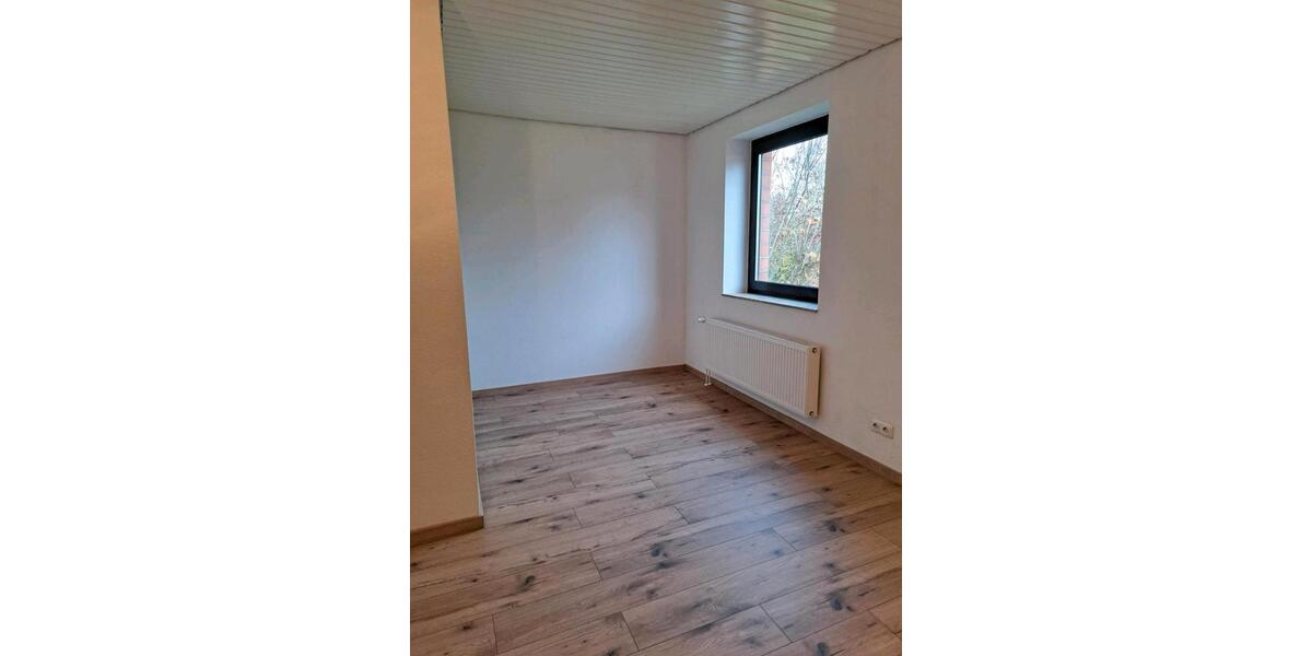 Etagenwohnung Braunschweig Wabe-Schunter-Beberbach - 2 Zimmer, 71 m&sup2;, 865&euro; | Angebot:24751422