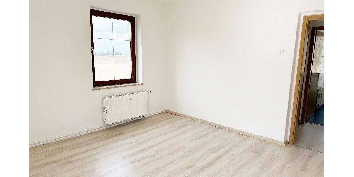 Etagenwohnung Nünchritz Merschwitz - 3 Zimmer, 62 m&sup2;, 320&euro; | Angebot:25998316