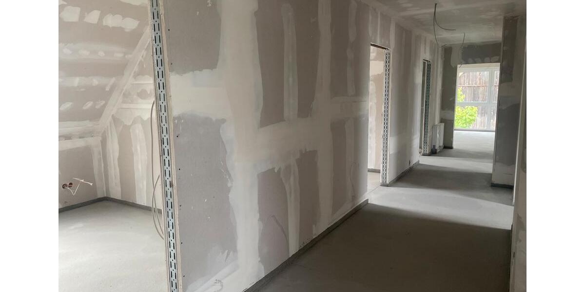 Dachgeschoßwohnung Lalendorf - 5 Zimmer, 93 m&sup2;, 1.325&euro; | Angebot:26545908