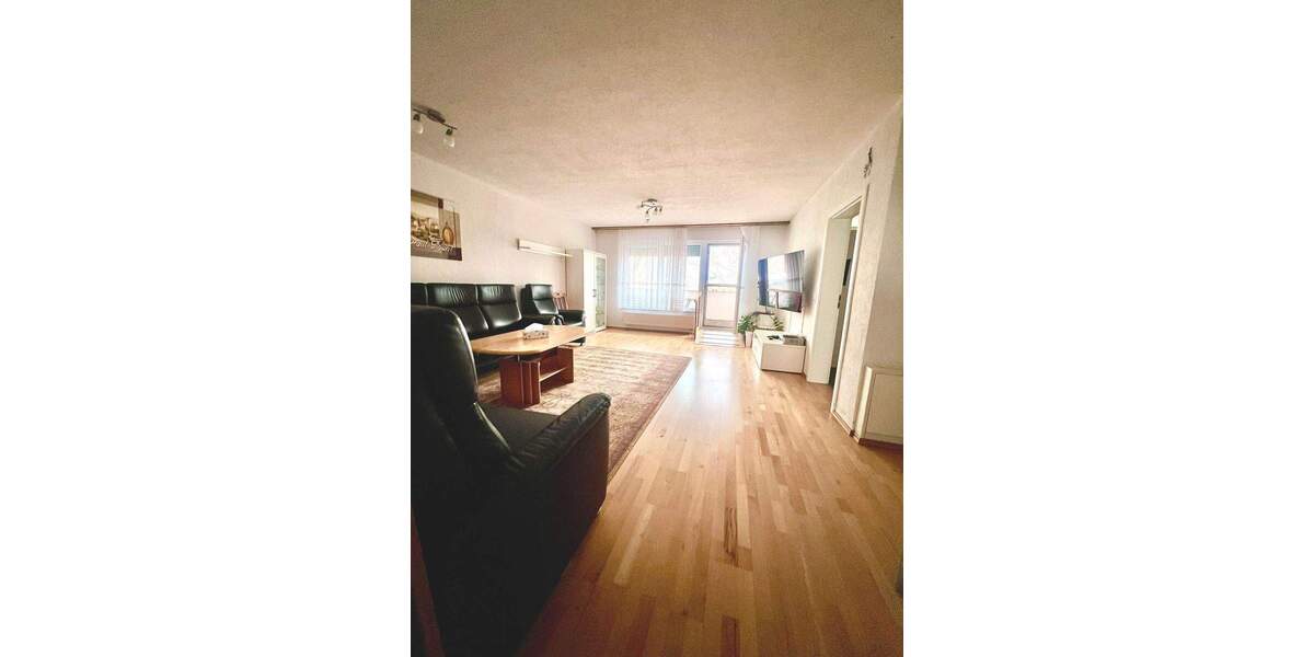Etagenwohnung Mannheim Lindenhof - 3 Zimmer, 81 m&sup2;, 1.200&euro; | Angebot:25705001