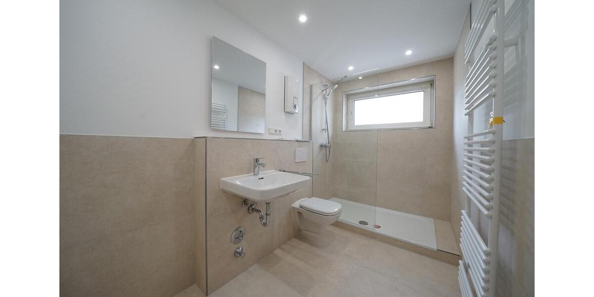Etagenwohnung Köln Nippes - 3 Zimmer, 89 m&sup2;, 1.290&euro; | Angebot:26648409