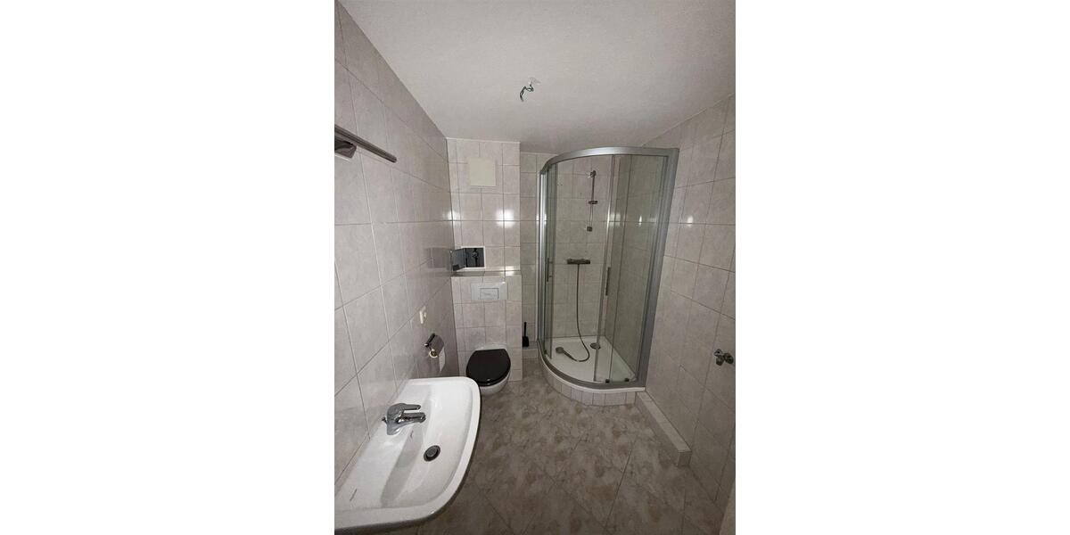 Dachgeschoßwohnung Chemnitz Bernsdorf - 3 Zimmer, 58 m&sup2;, 299&euro; | Angebot:26038021