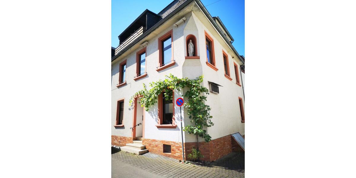 Wohnen auf Zeit Wittlich - 7 Zimmer, 160 m&sup2;, 98&euro; | Angebot:20007318