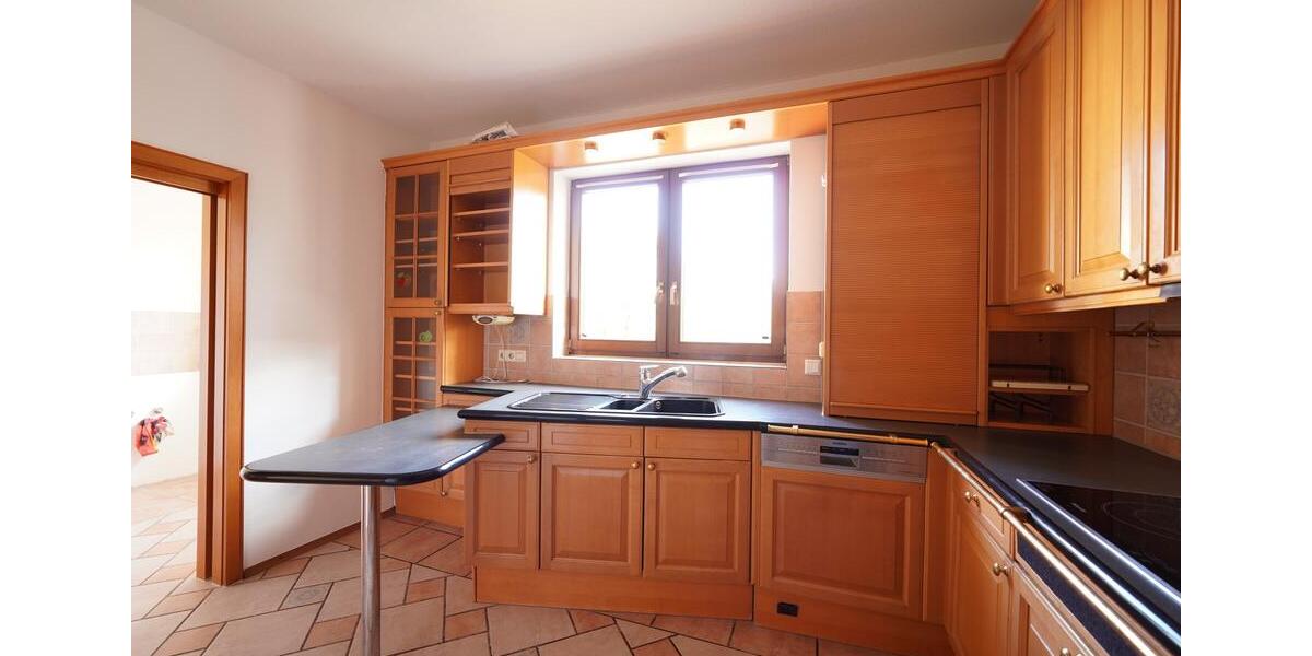 Einfamilienhaus Gerabronn - 6.5 Zimmer, 287 m&sup2;, 1.440&euro; | Angebot:23632903