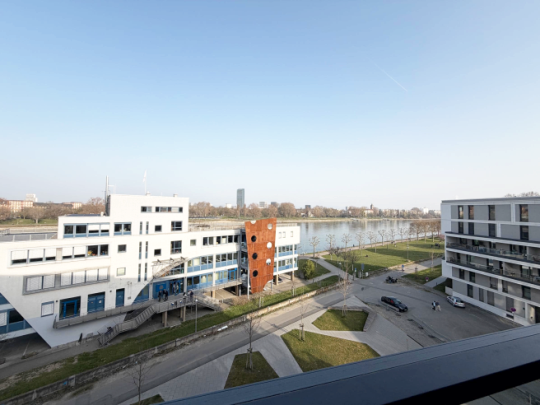 Etagenwohnung Ludwigshafen am Rhein - 3 Zimmer, 98 m&sup2;, 1.500&euro; | Angebot:25760676