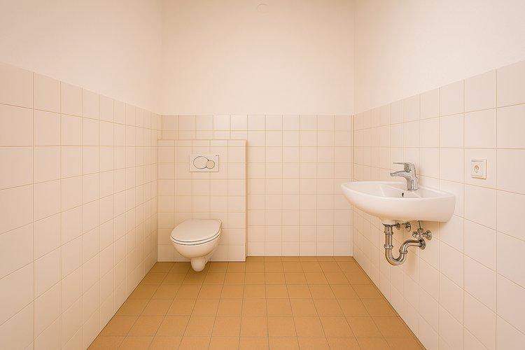 Etagenwohnung Genthin - 4 Zimmer, 125 m&sup2;, 770&euro; | Angebot:26235444