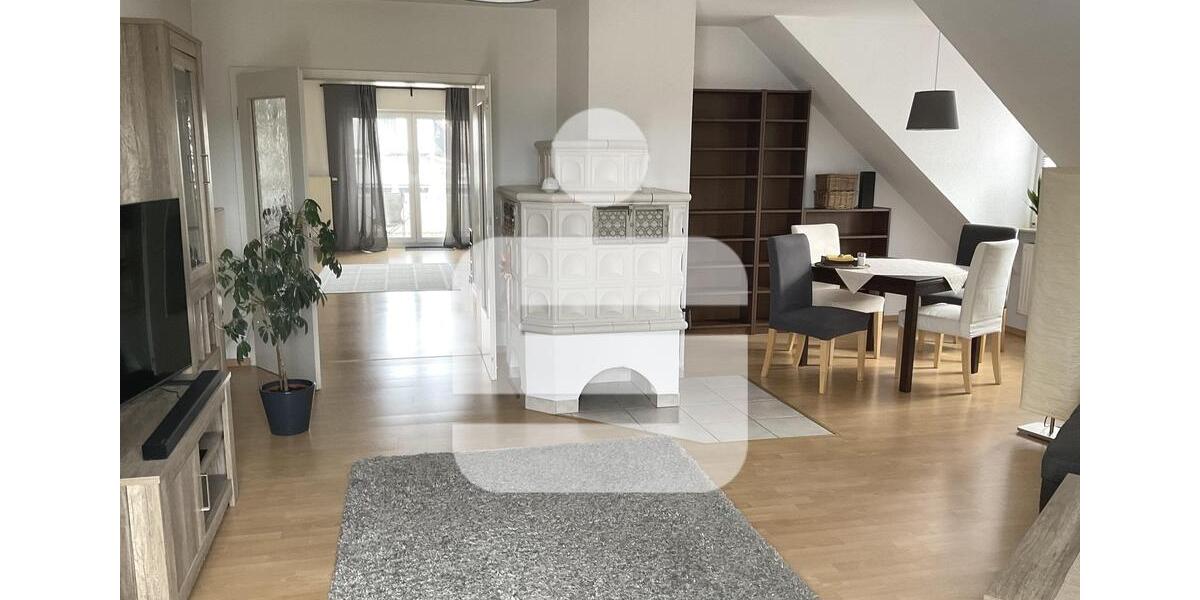 Dachgeschoßwohnung Münnerstadt - 3.5 Zimmer, 130 m&sup2;, 850&euro; | Angebot:26261319