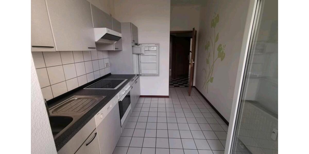 Wohnen auf Zeit Halle (Saale) Damaschkestraße - 3 Zimmer, 63 m&sup2;, 250&euro; | Angebot:26636196
