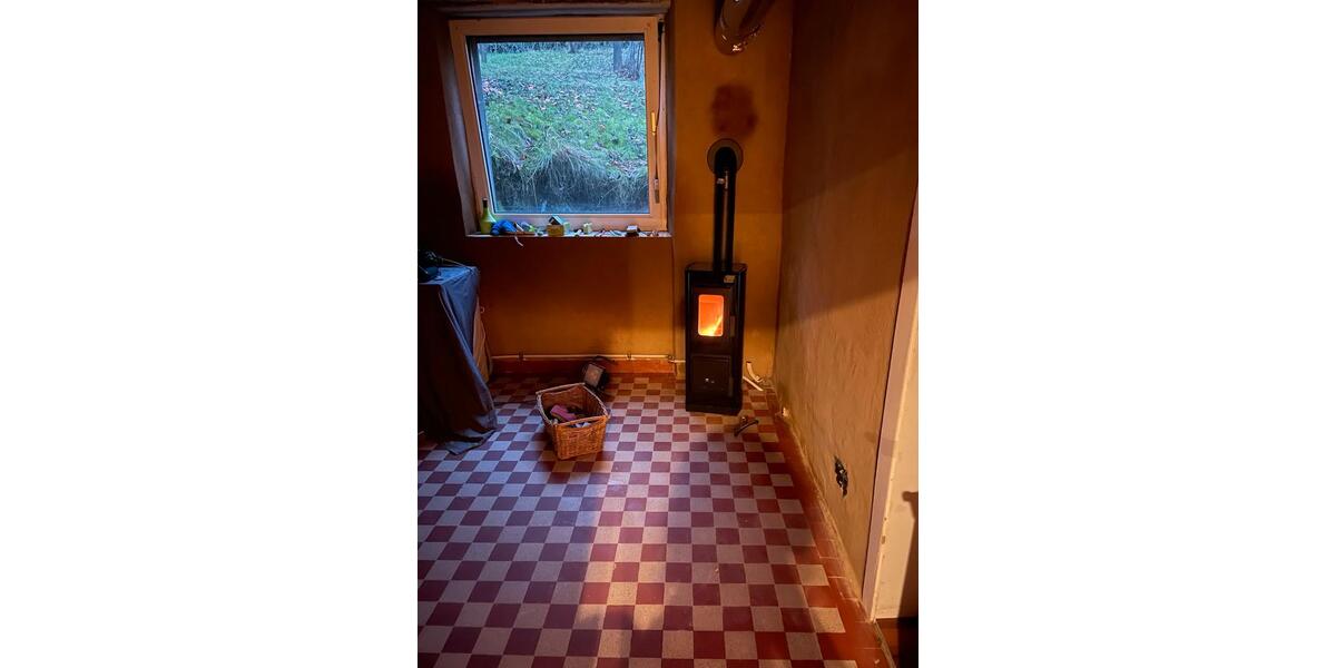 Wohnen auf Zeit Nieheim - 1 Zimmer, 13 m&sup2;, 350&euro; | Angebot:25982250