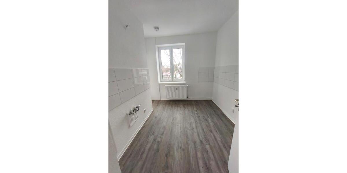 Etagenwohnung Magdeburg Leipziger Straße - 3 Zimmer, 78 m&sup2;, 489&euro; | Angebot:25127311
