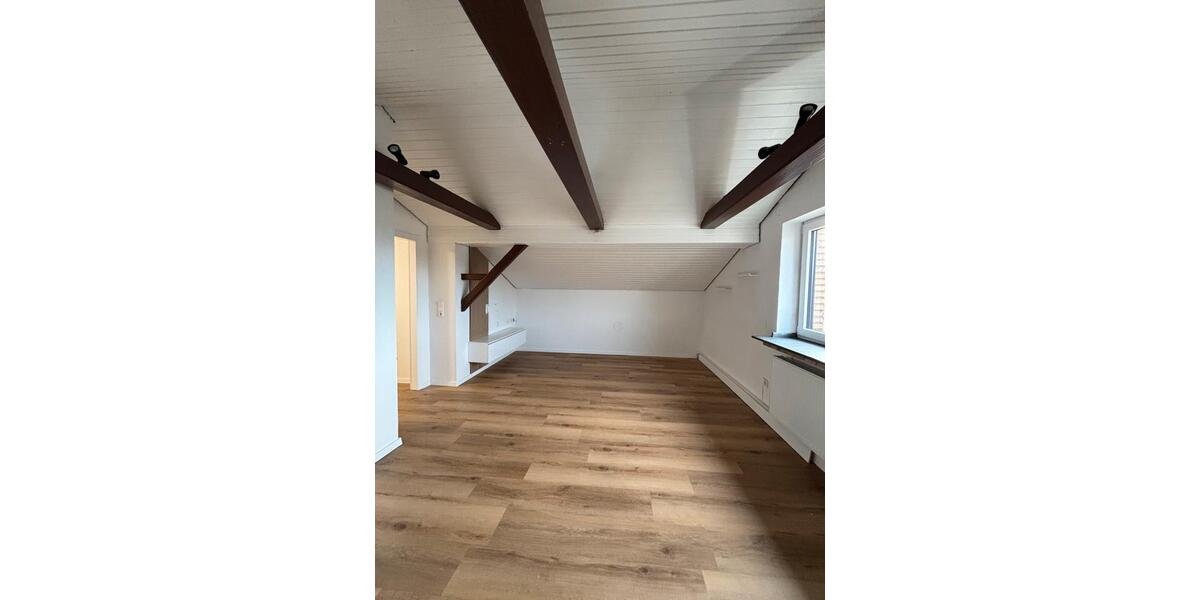 Dachgeschoßwohnung Werne - 3 Zimmer, 600&euro; | Angebot:23703443