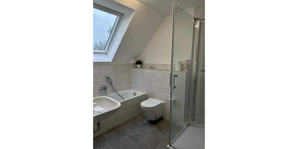 Wohnen auf Zeit Glinde - 6 Zimmer, 100 m&sup2;, 500&euro; | Angebot:25783131