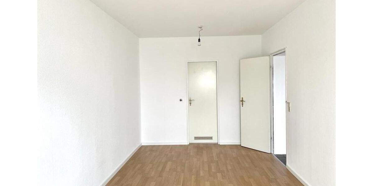 Einfamilienhaus Frankfurt am Main Flughafen - 4 Zimmer, 144 m&sup2;, 2.100&euro; | Angebot:24615222