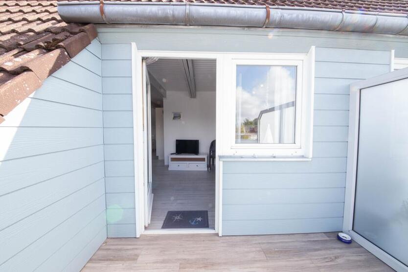 reserviert - Renovierte Dachgeschosswohnung zimmer