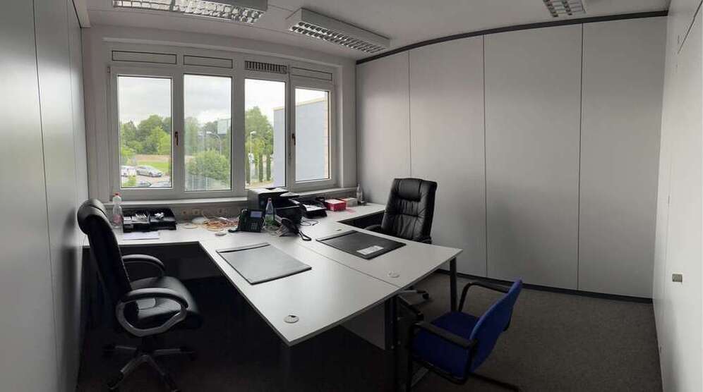 Büro in Ludwigshafen am Rhein 489 € 30 m²
