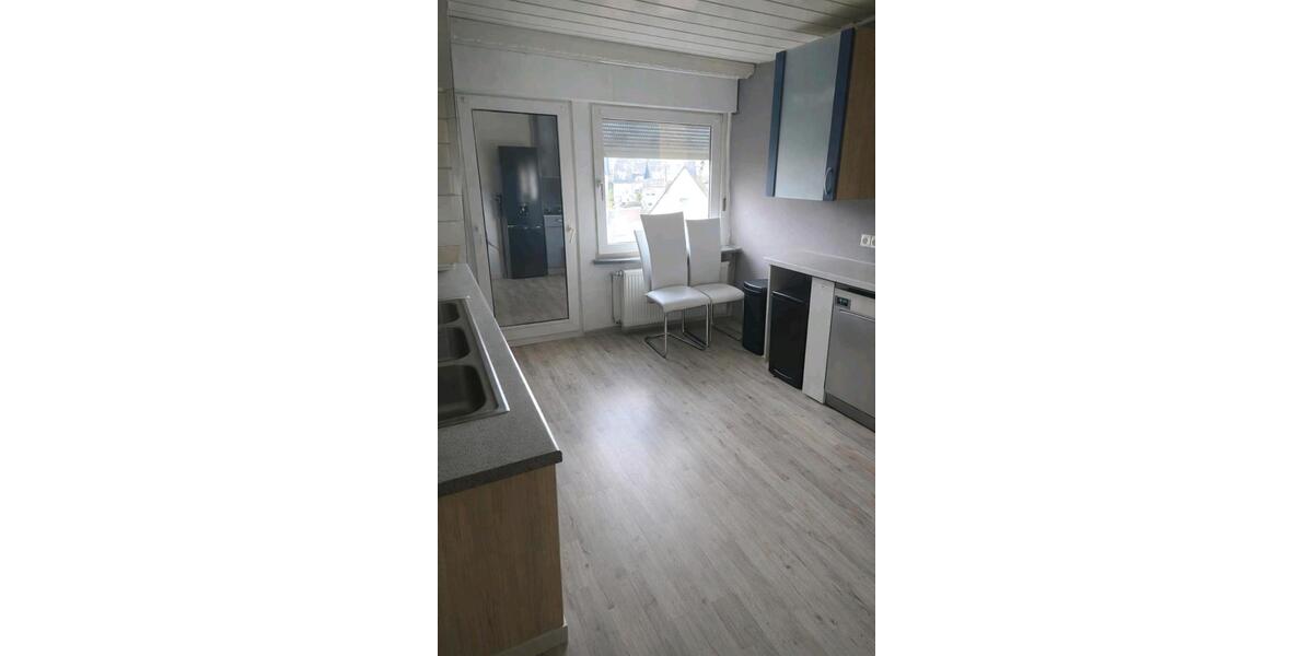Dachgeschoßwohnung Eschenburg - 2 Zimmer, 60 m&sup2;, 670&euro; | Angebot:25545823