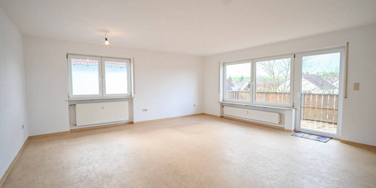 Etagenwohnung Schaafheim Mosbach - 4 Zimmer, 111 m&sup2;, 900&euro; | Angebot:26128578