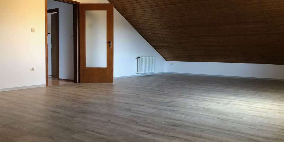 Etagenwohnung Kaiserslautern Lämmchesberg - 1 Zimmer, 56 m&sup2;, 400&euro; | Angebot:27160905