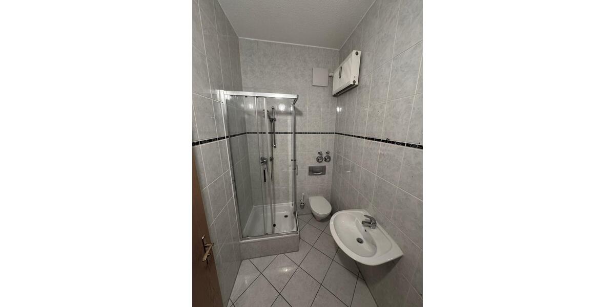 Etagenwohnung Hettstedt - 3 Zimmer, 80 m&sup2;, 425&euro; | Angebot:24615709
