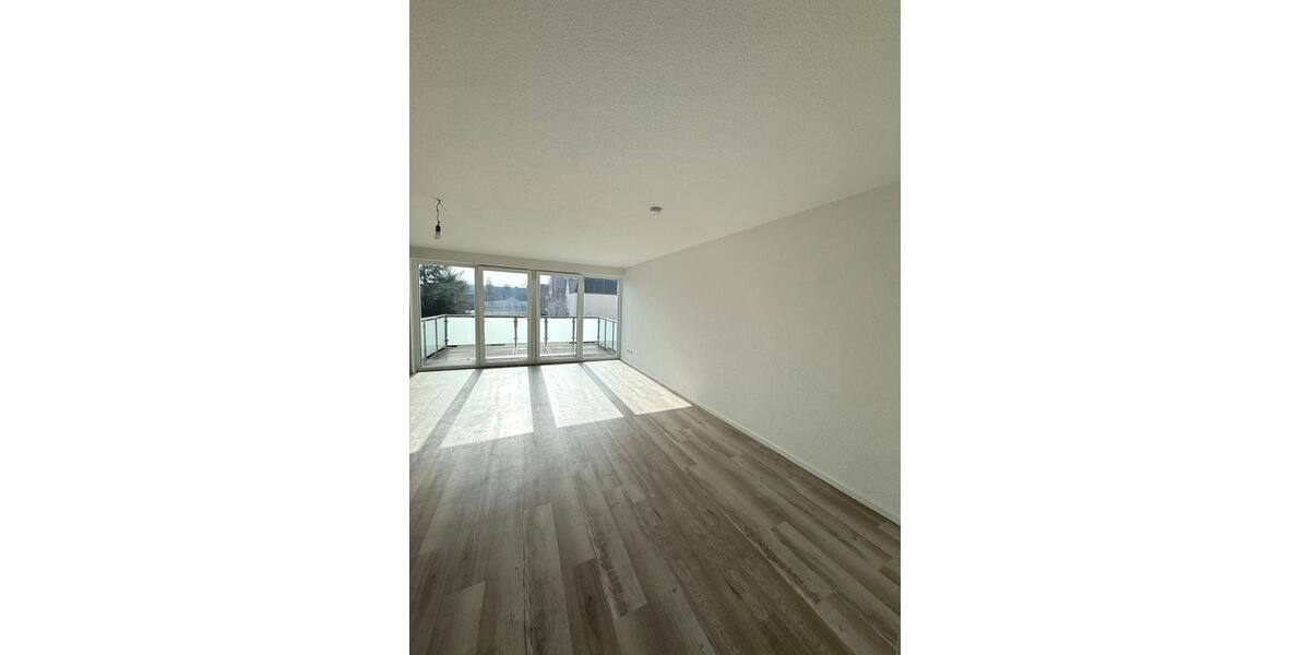 Etagenwohnung Husum - 2 Zimmer, 76 m&sup2;, 980&euro; | Angebot:25959736