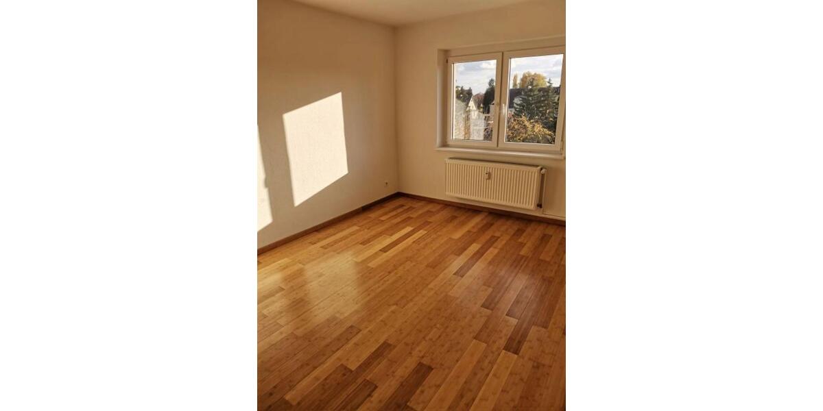 Etagenwohnung Jüterbog - 3 Zimmer, 78 m&sup2;, 734&euro; | Angebot:25914013