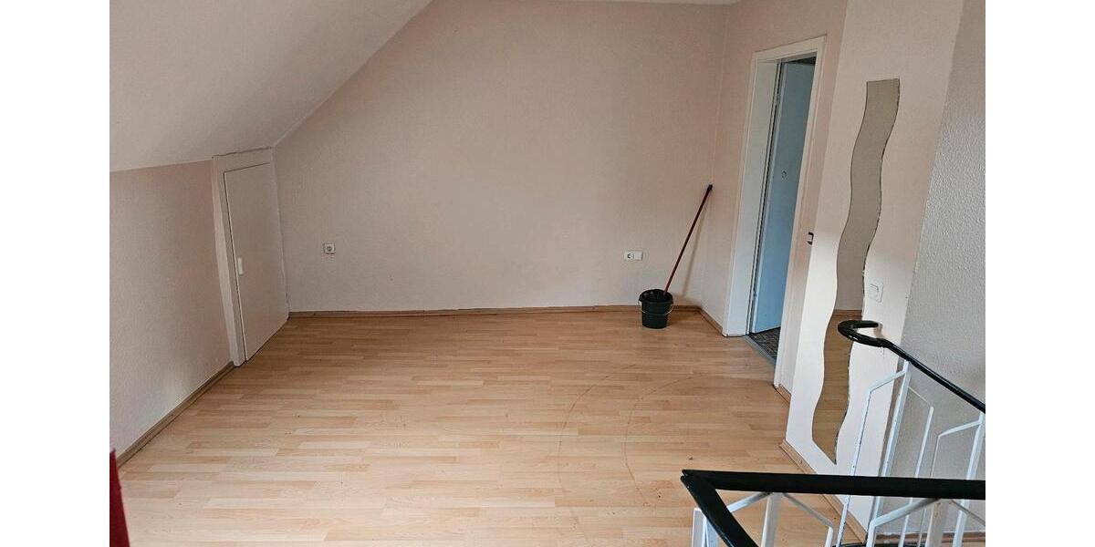 Maisonettenwohnung Burscheid - 2 Zimmer, 80 m&sup2;, 750&euro; | Angebot:25050209